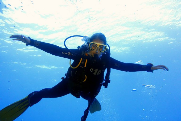 35+ Best Gifts For Scuba Divers