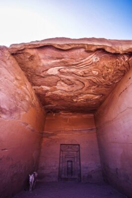 The Romance Scam In Petra - My Experience As A Solo Female Traveler In Petra, Jordan 28 How To: Not Get Scammed In Petra – My Experience As A Solo Female Traveler In Petra, Jordan